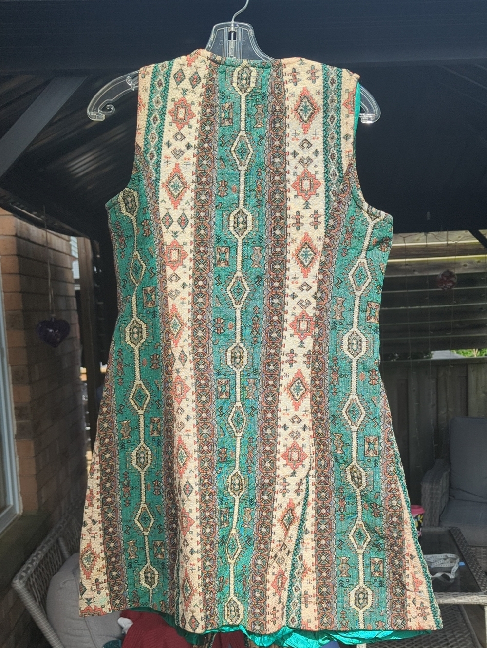 Statement Vest - Picture 2 of 7